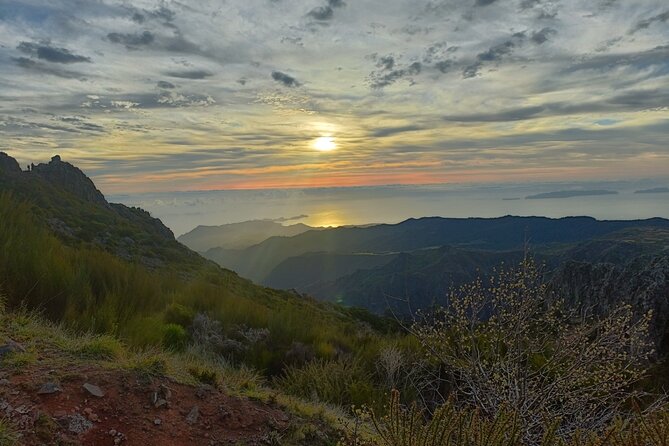 Half day Tour From 0 To 1818 Meters To Pico Do Arieiro Sunrise - Pico do Arieiro Sunrise at 1800m: What You’re Really Buying