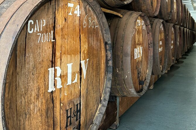 Half Day Tour with Madeira Wine Tasting - Getting picked up in Funchal (and why small groups help)