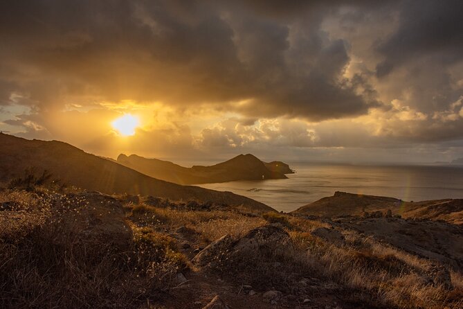Heavens Tour: Sunset & Stargazing in Madeira - Pickup in Camara de Lobos, Funchal, and Caniço: less driving, more sky time