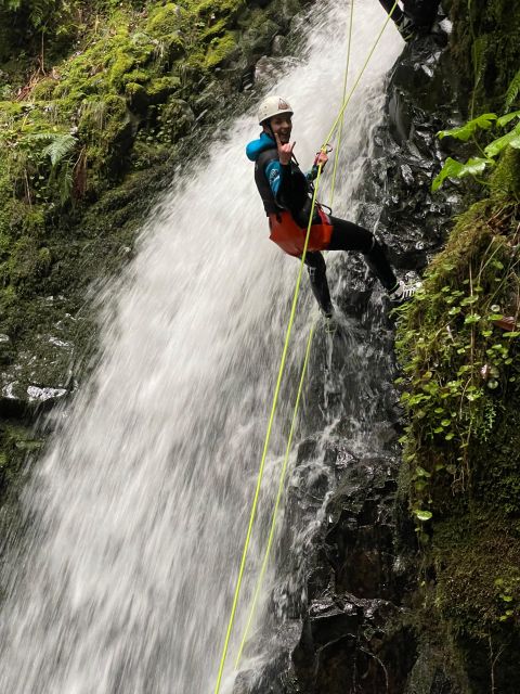 Intermediate Canyoning Madeira - Safety style you can feel during the day