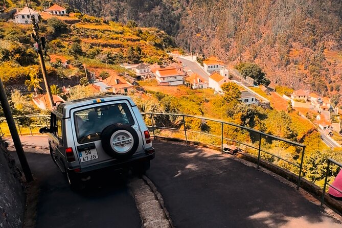 Jeep Safari 4x4 West Madeira - Porto Moniz - Fanal - Cabo Girão - Pickup, timing, and what to bring for a 7 to 8 hour day