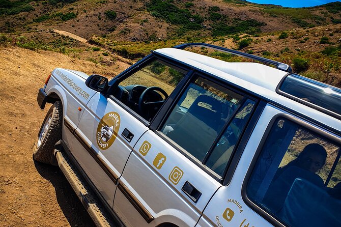 Jeep Safari 4x4 West Madeira - Porto Moniz - Fanal - Cabo Girão - Laurissilva Forest by 4x4: the off-road highlight