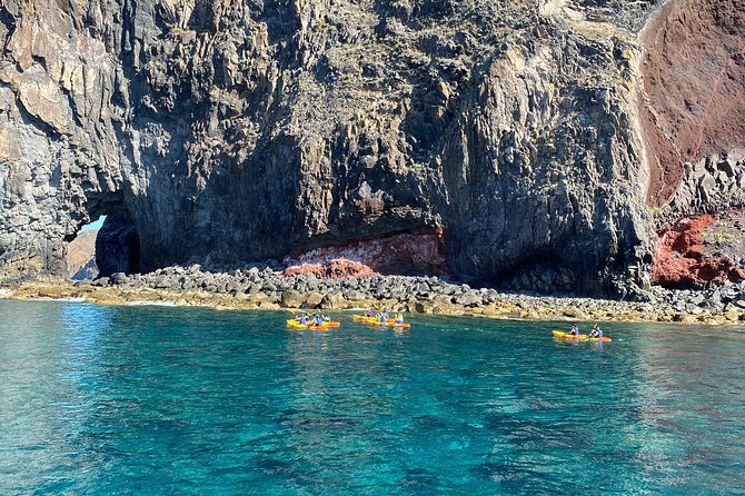 Kayak Experience @ Ponta de São Lourenço - Getting in the kayaks: what you’ll do on the water