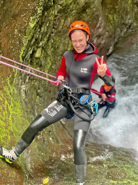 Madeira: Beginner (Level 1) Canyoning Experience - Your 4-hour plan: pickup, short transfer, and six waterfalls