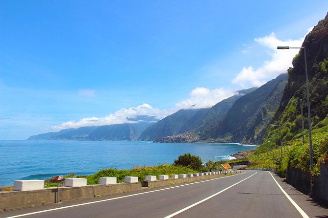Madeira Best of the West Day Tour - Encumeada Viewpoint: The North–South Orientation Moment