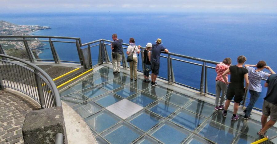 Madeira : Cabo Girao and Camara de Lobo 4WD half-day Tour - The local bar stop: poncha and how to order with confidence