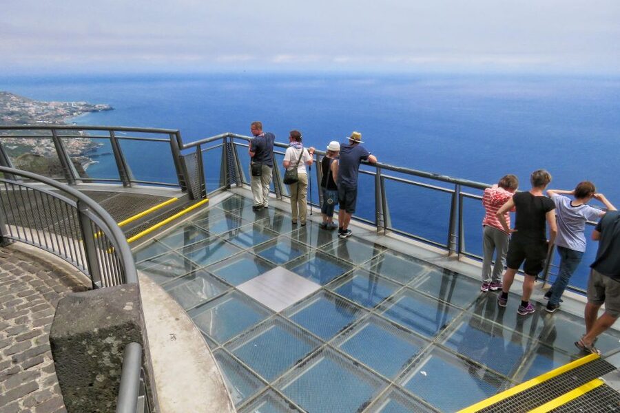 Madeira : Cabo Girao and Camara de Lobo 4WD half-day Tour - The open 4x4 drive: why the journey is part of the show