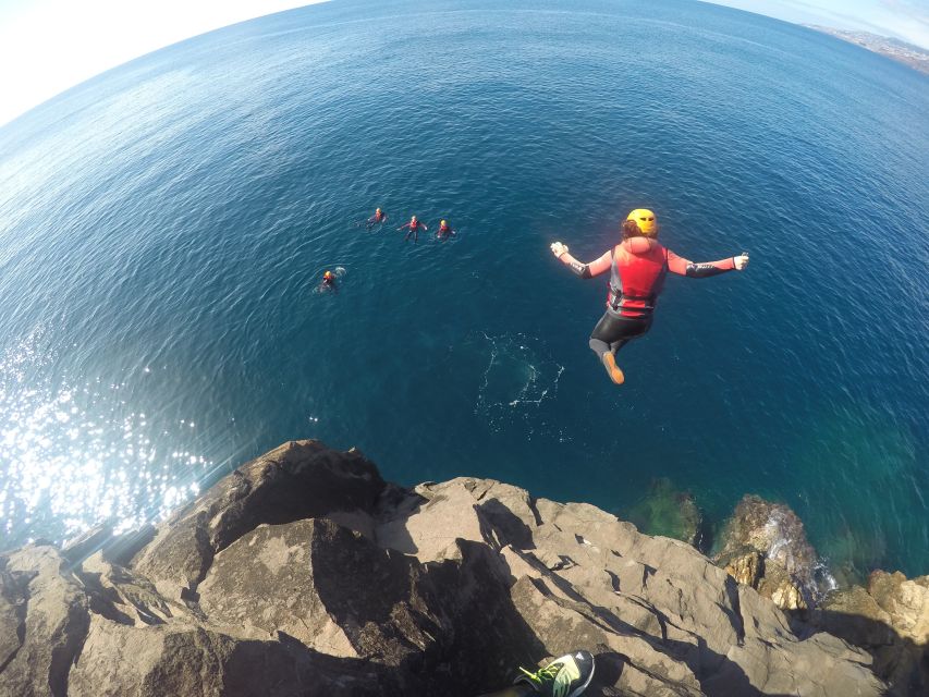 Madeira: Coasteering Tour - Languages and Guide Style: What You’ll Hear During the Action
