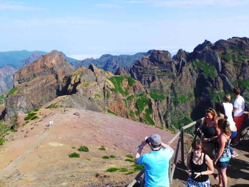 Madeira East or West Private Half-Day Tour by Open-Top Jeep - West Madeira Route: Cabo Girão Glass Floor and Câmara de Lobos