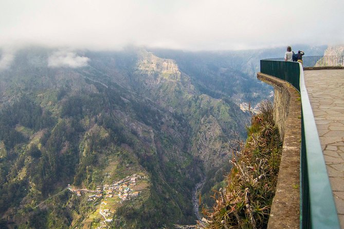 Madeira Half Day Small-Group Tour from Funchal - Small-Group Madeira in 4 Hours: What This Half-Day Really Gets You