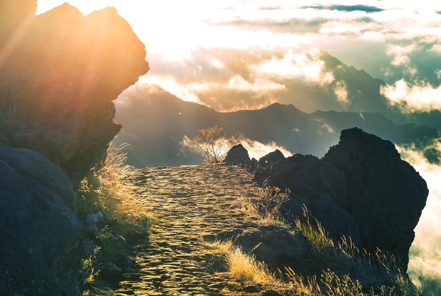 Madeira: Heavenly Sunset Pico do Arieiro with Snacks & Wine - Why This Madeira Sunset Trip Feels Personal
