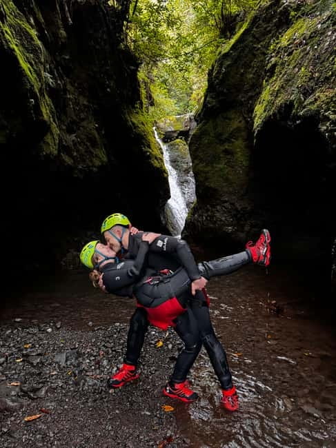 Madeira: Intermediate Canyoning Tour - Small Groups Only - Safety briefing first: learning rope basics before the canyon gets real
