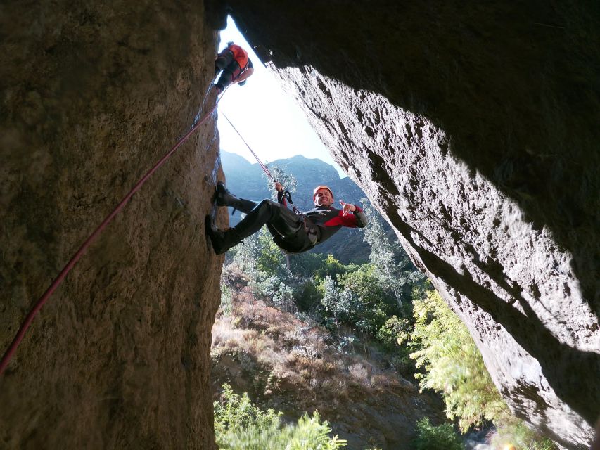 Madeira: Intermediate (Level 2) Canyoning Experience - Who this canyoning day suits best (and who should skip it)