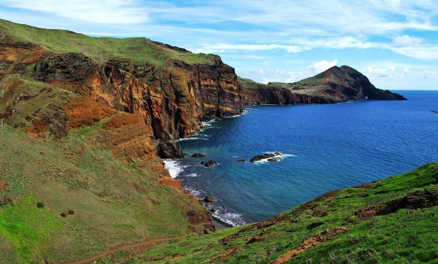 Madeira Island Full-Day Jeep Tours - Lunch at a local restaurant: why it changes the day