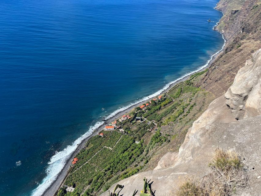 Madeira North Offbeat: Boaventura, Sao Vicente, Pta Delgada - Espigão: The “End of the World” View That’s Worth the Drive