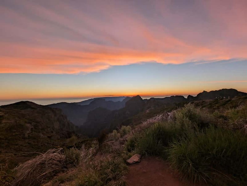 Madeira: Pico Arieiro Sunset with Stairway to Heaven Option - Stairway to Heaven option (Miradouro da Pedra Rija): worth it, but plan the clock