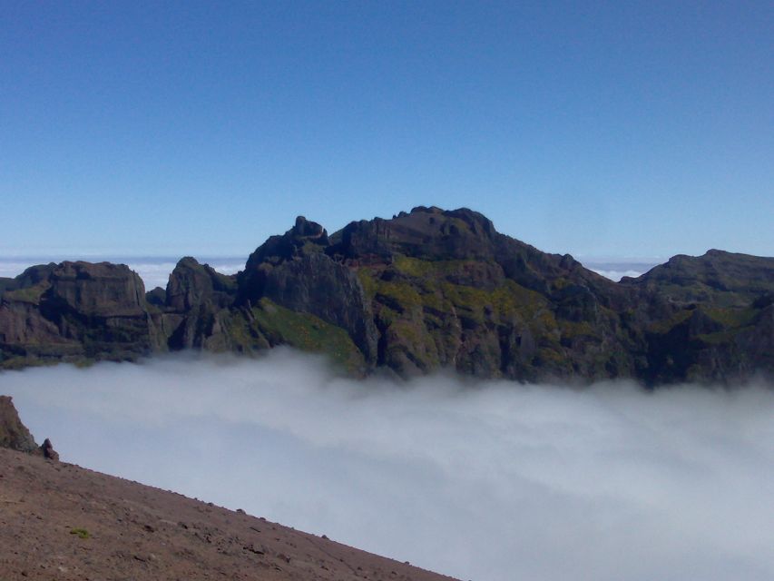 Madeira: Pico do Arieiro & Laurissilva Forest - East tour - Pico de Facho and the Pirate-Beacon Story (320 m)