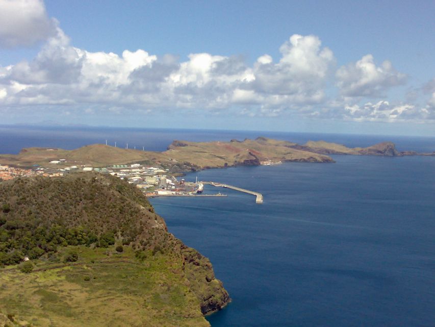 Madeira: Pico do Arieiro & Laurissilva Forest - East tour - Miradouro do Guindaste: North-Coast Power and Geology Photos