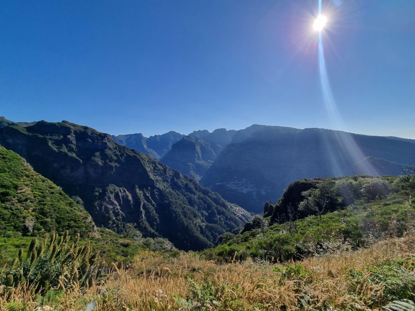 Madeira: Picturesque Peaks and Skywalk private 4x4 Jeep tour - Cabo Girão Skywalk: stepping onto a 580m sea cliff