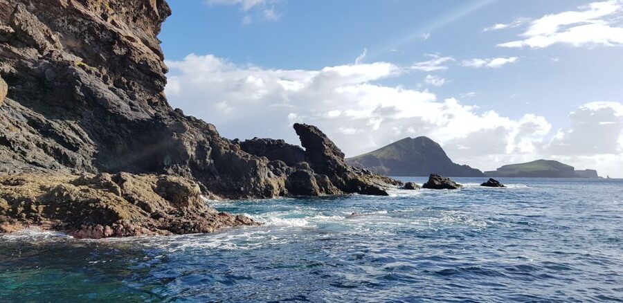 Madeira: Ponta de São Lourenço Lighthouse Boat Tour - Casa do Sardinha and the natural water source
