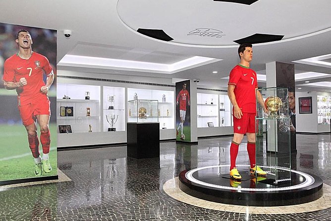 Madeira: Private Cristiano Ronaldo Tour with CR7 Museum - Transportation and Timing: Private for a Reason