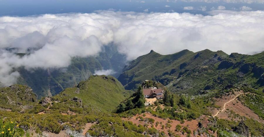Madeira: Private Guided Achadas Teixeira - Pico Ruivo PR1.1 - Key Points at a Glance