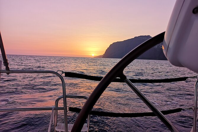 Madeira Private Sunset Boat Tour from Funchal - Câmara de Lobos: history plus a fishing-village perspective