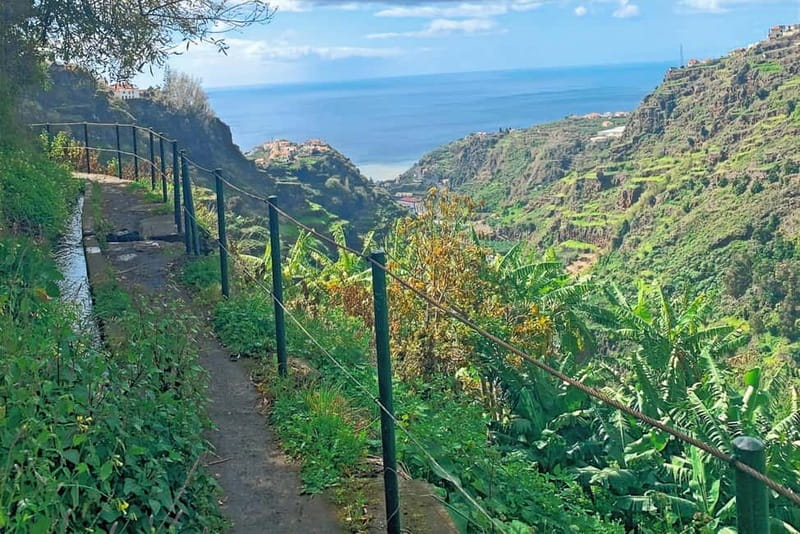 Madeira: Reach the Sun Hike Levada Nova Moinhos Ponta do Sol - Levada Nova to Ponta do Sol: what this 6.5-hour hike feels like