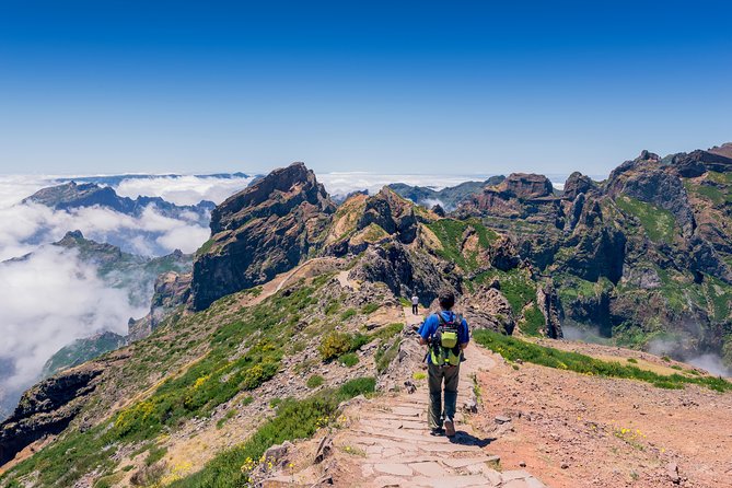 Madeira s highest Peaks - Stop 1: Pico do Arieiro brings the big views fast