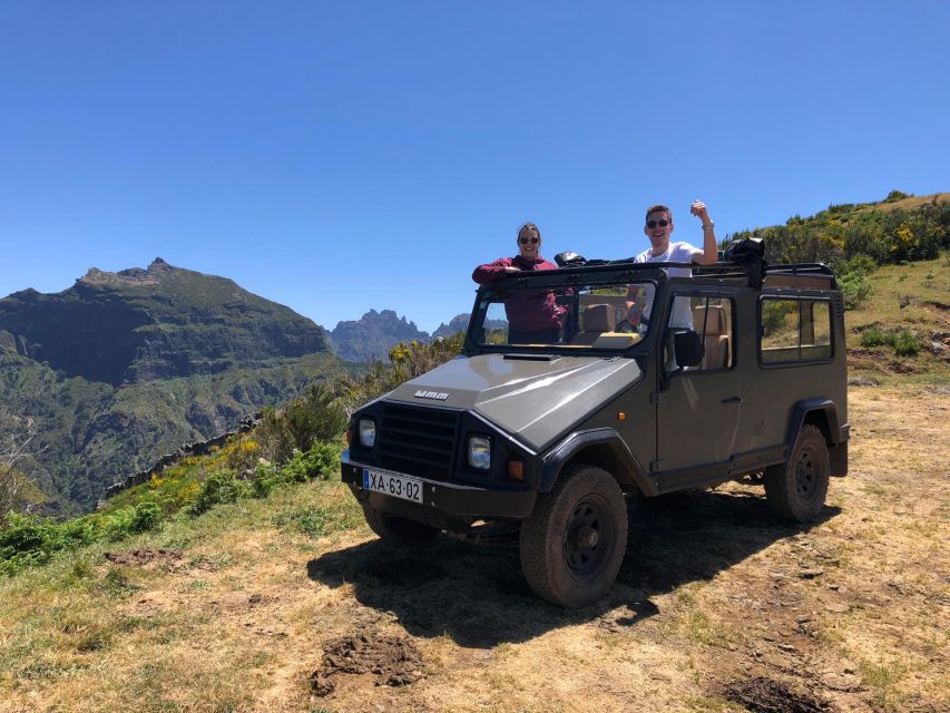 Madeira Safari Private 4x4, Full Day Santana or Porto Moniz - Hotel Pickup and a Day Run at Your Pace