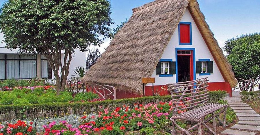 Madeira: Santana 6-Hour Full-Day Tour - Santana Cottages With Pointed Thatched Roofs