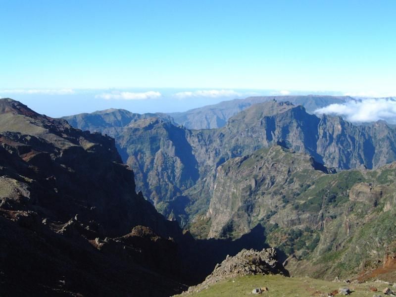 Madeira: Santana 6-Hour Full-Day Tour - Portela at 670 Meters and Eagle’s Cliff Rock Formations