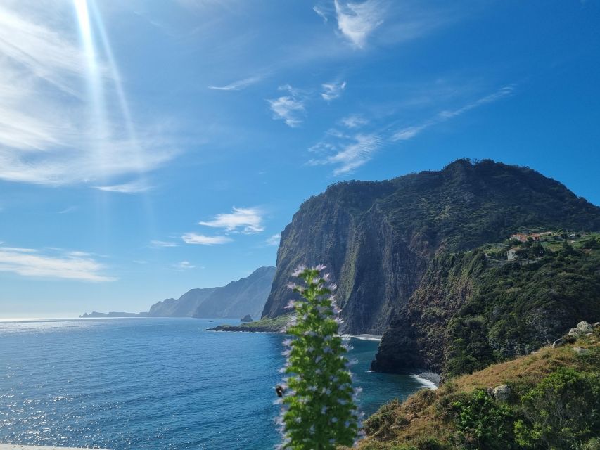 Madeira : Santana, Pico Arieiro, walk full day 4x4 Jeep tour - Key highlights to know before you go