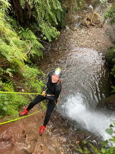 Madeira Short Canyoning For Beginners Rochão Level 1 - Planning details you must send: sizes for fitting