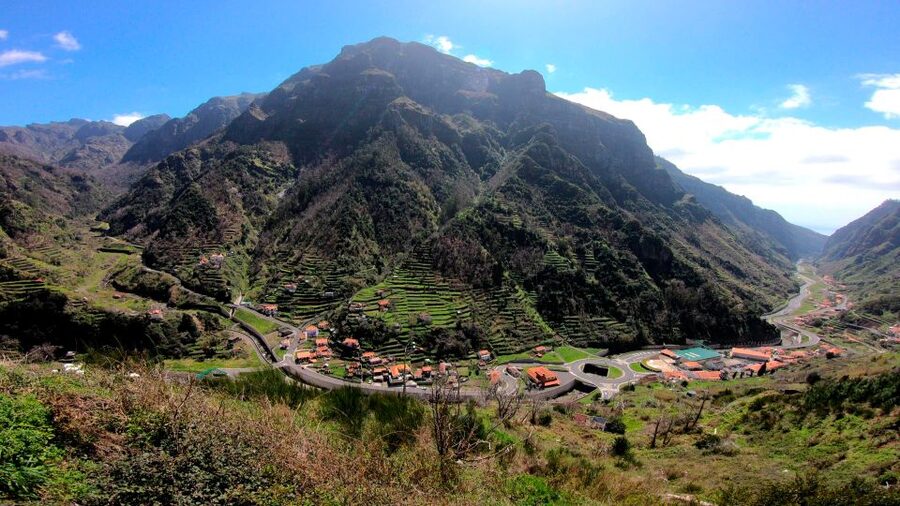 Madeira: Signature Wine Tasting, Skywalk & Nature Expedition - Henriques & Henriques in Câmara de Lobos: your included finish of aged Madeira