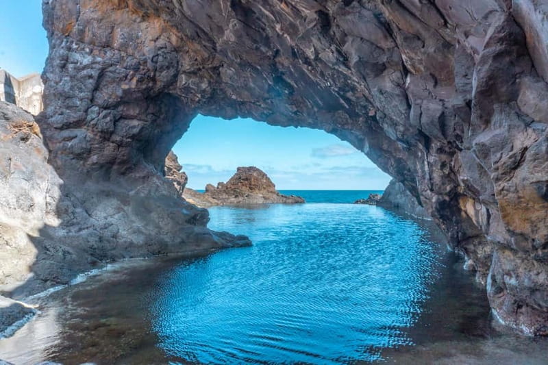Madeira: Skywalk, Porto Moniz, Seixal, and Fanal 4WD Tour - Open-roof Land Rover: comfort, safety, and how to pick your seat