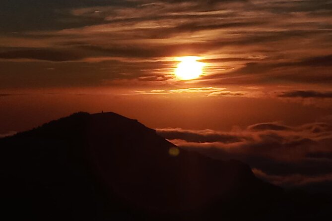 Madeira Sunset in Pico do Arieiro and Optional Stairway to Heaven - Weather reality: what happens when clouds roll in