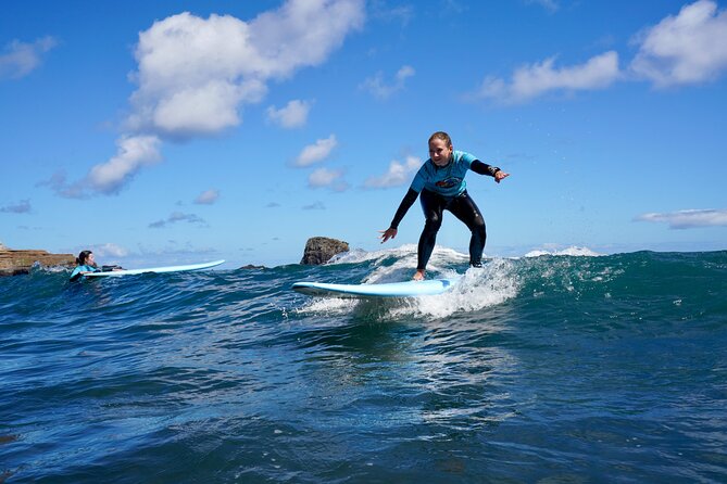 Madeira Surf Classes in Portugal - Meeting point and practical timing: start at Rua da Praia, end where you began