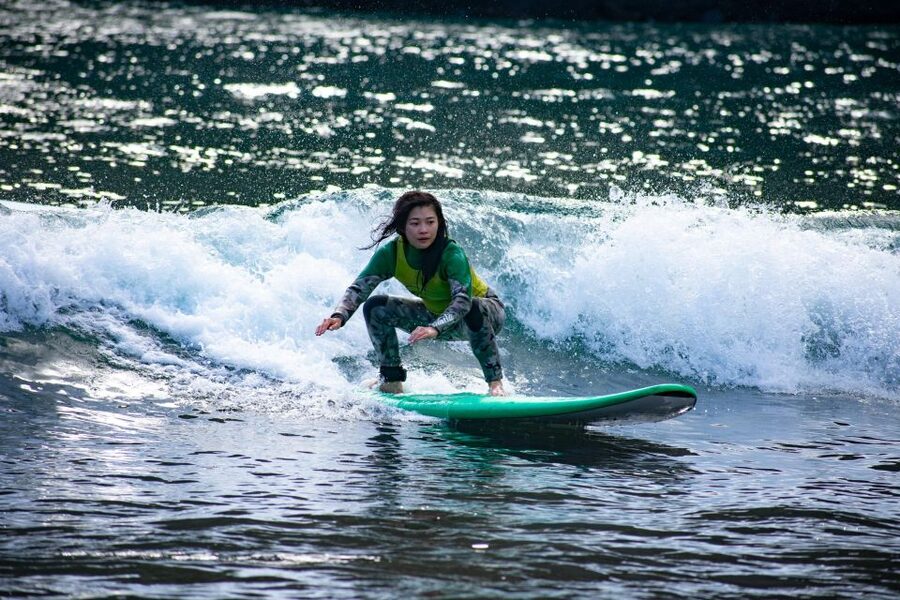 Madeira : Surfing Experience for all - How 1.5 hours is paced: what you’ll do in the water and on land
