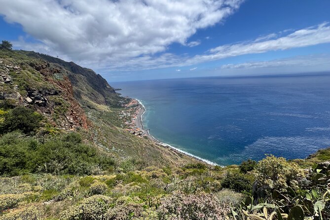 Madeira surprise tour - North Coast Feeling: Porto Moniz and Câmara de Lobos