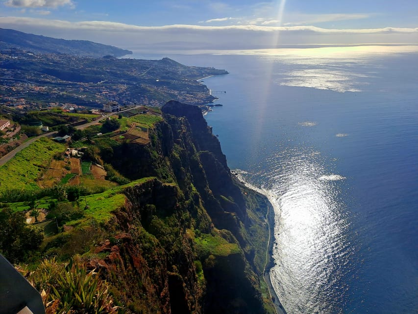 Madeira : Trike Guided Tour of the Island - Câmara de Lobos Wine Tasting and Local Drink Moments