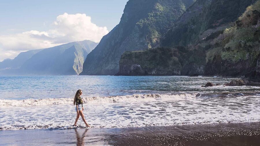 Madeira: West Tour With Guide Fanal Forest SykWalkExperience - São Vicente Stop: Quick North-Coast Views and the Waterfall Approach