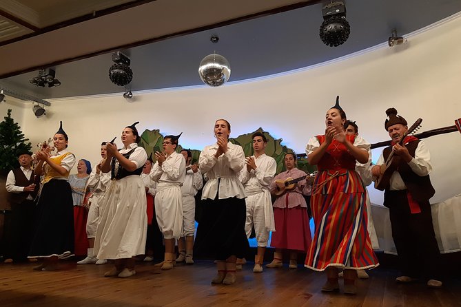 Madeiran Traditional Dinner - Hotel pickup to first course: the easiest way to do a local night