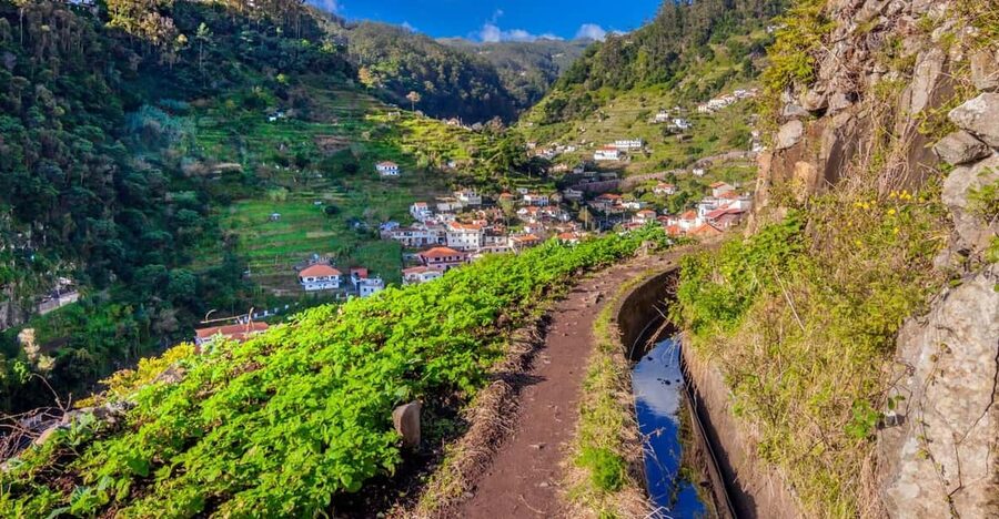 Maroços Madeira Island Levada Walk - Getting to the start in Funchal and riding toward Machico