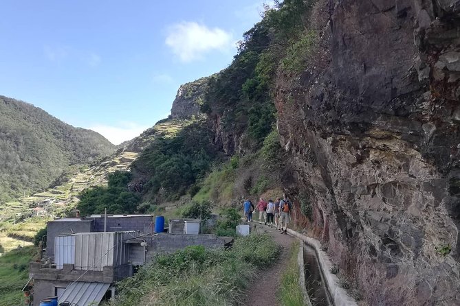 Maroços - Mimosa Valley - Weather matters more than you think on a levada walk