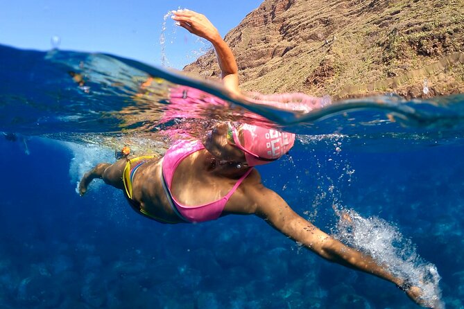 Open-Water Swimming in Madeira - Lido Galomar as your launch point in Caniço