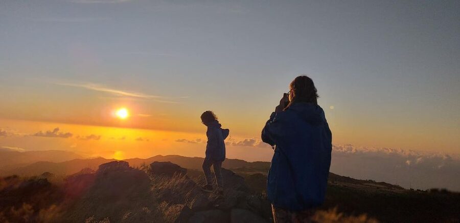 Pico do Arieiro: Private 4x4 Sunrise Trip with Hot Drinks - Private 4x4 Sunrise at Pico do Arieiro: What Makes It Worth Getting Up For