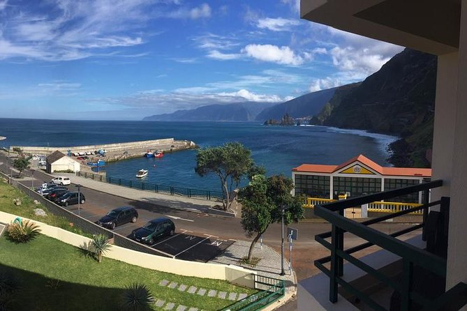 Porto Moniz - Natural Swimming Pools - Miradouro do Véu da Noiva and Seixal: Waterfalls Plus Black Sand Views