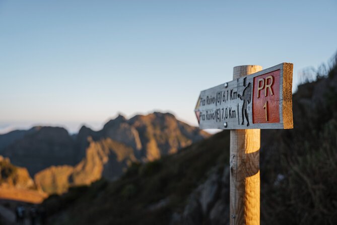 PR1 Pico do Arieiro Self-Guided Hiking Transfer (Morning slot) - Self-Guided, Not Left in the Dark: Weather Forecasts and a Real Timing Plan