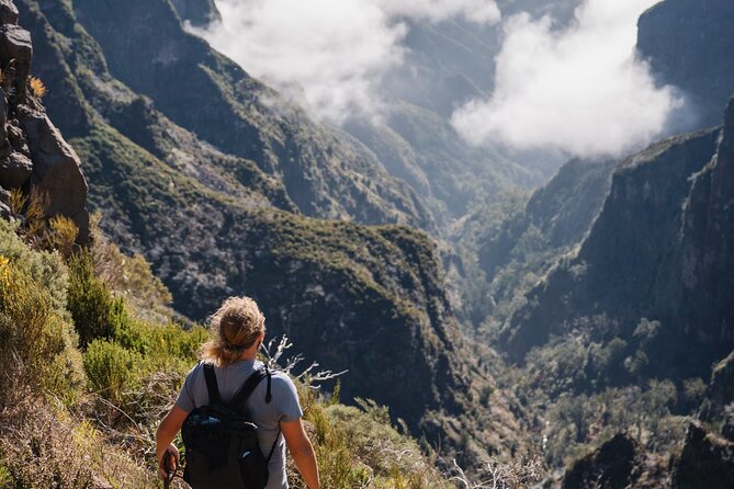 PR1 Pico do Arieiro Self-Guided Hiking Transfer (Morning slot) - Weather, Crowds, and Fitness: When This Works Best